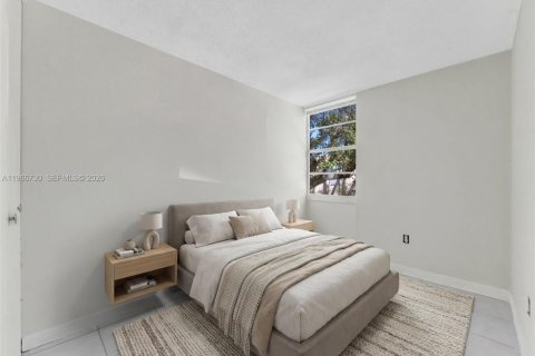 Купить кондоминиум в Саут-Майами, Флорида 3 спальни, 90.12м2, № 2028966 - фото 5