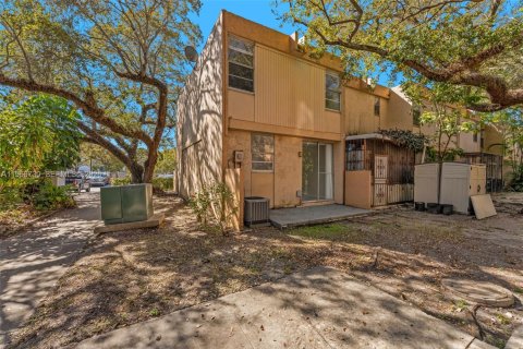 Купить кондоминиум в Саут-Майами, Флорида 3 спальни, 90.12м2, № 2028966 - фото 10