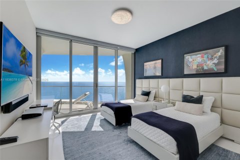 Condominio en venta en Sunny Isles Beach, Florida, 3 dormitorios, 270.62 m2 № 1820202 - foto 20