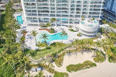 Condominio en venta en Sunny Isles Beach, Florida, 3 dormitorios, 270.62 m2 № 1820202 - foto 26