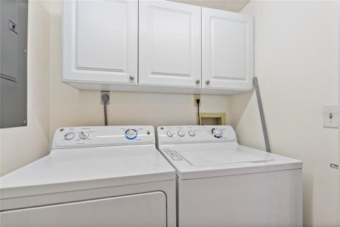 Copropriété à louer à Sarasota, Floride: 2 chambres, 89.09 m2 № 2298805 - photo 24