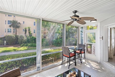 Copropriété à louer à Sarasota, Floride: 2 chambres, 89.09 m2 № 2298805 - photo 5