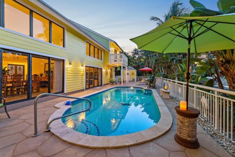 House in Jupiter, Florida 3 bedrooms, 260.87 sq.m. № 2190173 - photo 23