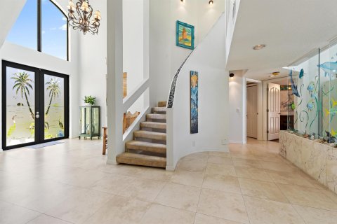 House in Jupiter, Florida 3 bedrooms, 260.87 sq.m. № 2190173 - photo 3