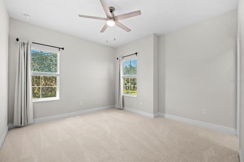 House in Riverview, Florida 4 bedrooms, 343.65 sq.m. № 2430692 - photo 29