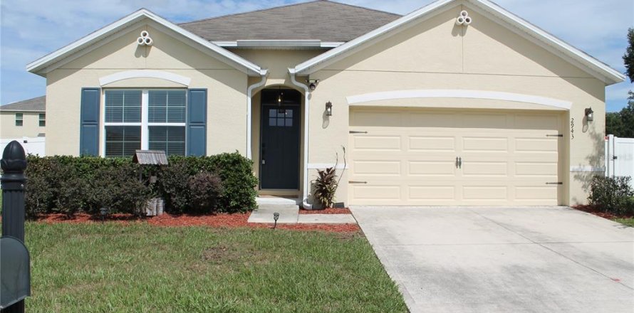 House in Ocala, Florida 4 bedrooms, 169.73 sq.m. № 1904540