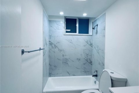 Снять в аренду кондоминиум в Майами-Бич, Флорида 1 спальня, 65.03м2, № 1987709 - фото 5