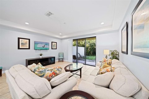 Adosado en venta en Davenport, Florida, 3 dormitorios, 151.62 m2 № 2197311 - foto 17