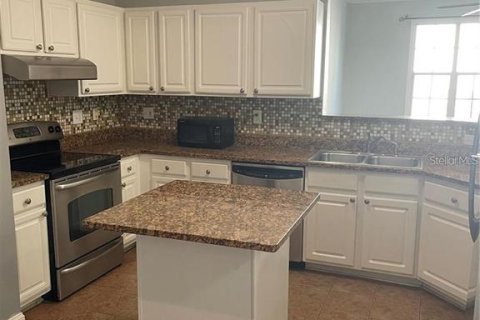 Condo in Tampa, Florida, 2 bedrooms  № 1850284 - photo 2
