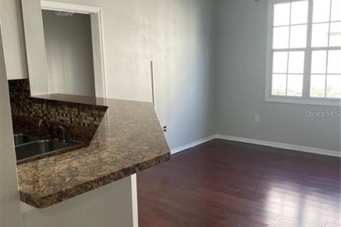 Condo in Tampa, Florida, 2 bedrooms  № 1850284 - photo 4