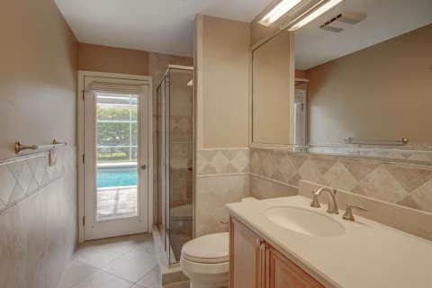 Casa en venta en Palm Harbor, Florida, 4 dormitorios, 226.12 m2 № 1873511 - foto 30
