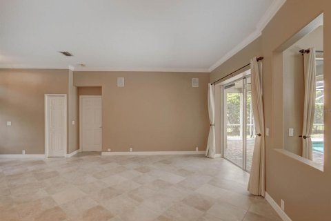 Casa en venta en Palm Harbor, Florida, 4 dormitorios, 226.12 m2 № 1873511 - foto 4