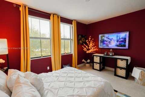 Townhouse in Sunrise, Florida 4 bedrooms, 273.32 sq.m. № 2076902 - photo 21