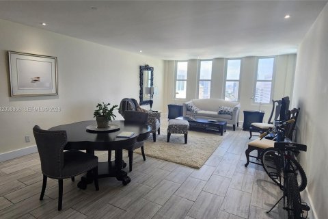 Copropriété à louer à Miami Beach, Floride: 1 chambre, 91.04 m2 № 2086008 - photo 15