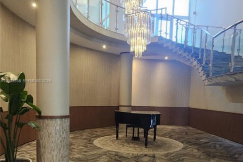 Copropriété à louer à Miami Beach, Floride: 1 chambre, 91.04 m2 № 2086008 - photo 10