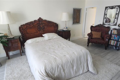 Copropriété à louer à Miami Beach, Floride: 1 chambre, 91.04 m2 № 2086008 - photo 22
