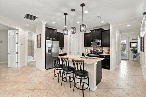 Villa ou maison à vendre à Poinciana, Floride: 2 chambres, 158.21 m2 № 2427333 - photo 6
