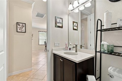 Villa ou maison à vendre à Poinciana, Floride: 2 chambres, 158.21 m2 № 2427333 - photo 29