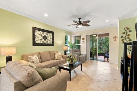 Villa ou maison à vendre à Poinciana, Floride: 2 chambres, 158.21 m2 № 2427333 - photo 16