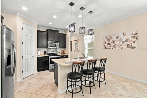 Villa ou maison à vendre à Poinciana, Floride: 2 chambres, 158.21 m2 № 2427333 - photo 8