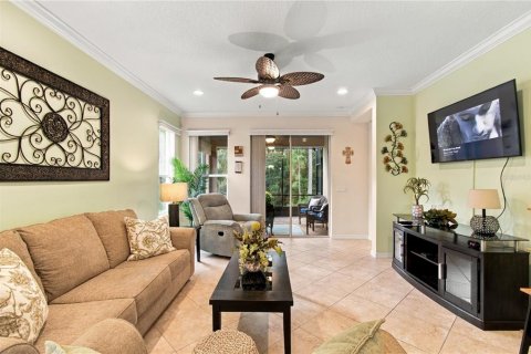 Villa ou maison à vendre à Poinciana, Floride: 2 chambres, 158.21 m2 № 2427333 - photo 15