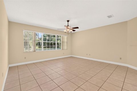 Villa ou maison à vendre à Fruitland Park, Floride: 3 chambres, 251.21 m2 № 2433425 - photo 30