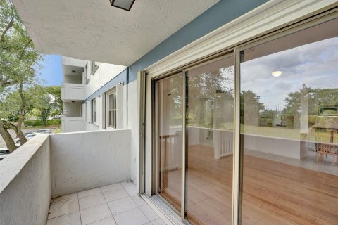 Copropriété à louer à Hollywood, Floride: 3 chambres, 201.41 m2 № 1922611 - photo 22