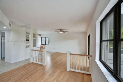 Copropriété à louer à Hollywood, Floride: 3 chambres, 201.41 m2 № 1922611 - photo 17