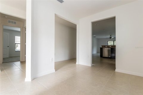 Casa en alquiler en Brooksville, Florida, 3 dormitorios, 142.7 m2 № 1853325 - foto 5