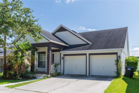 Villa ou maison à vendre à Orlando, Floride: 3 chambres, 176.61 m2 № 1915298 - photo 1