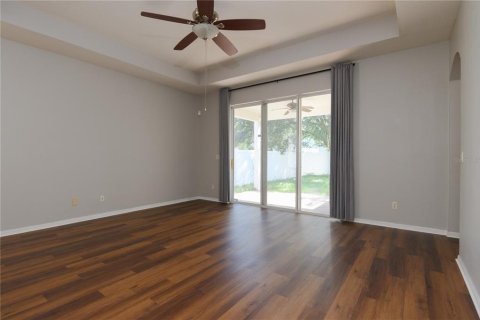 Villa ou maison à vendre à Orlando, Floride: 3 chambres, 176.61 m2 № 1915298 - photo 13
