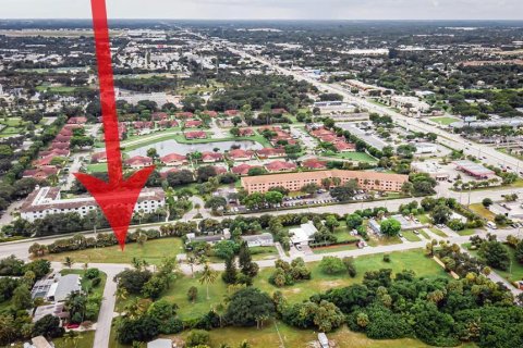 Propiedad comercial en venta en West Palm Beach, Florida, 51.28 m2 № 2389713 - foto 4
