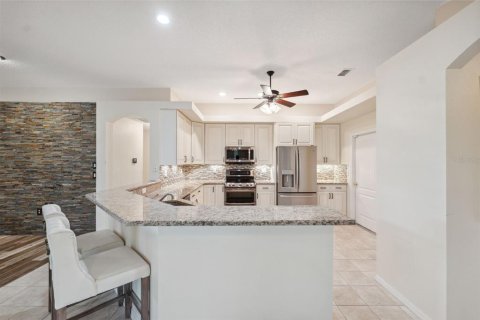 Casa en venta en Spring Hill, Florida, 4 dormitorios, 238.29 m2 № 1743759 - foto 20