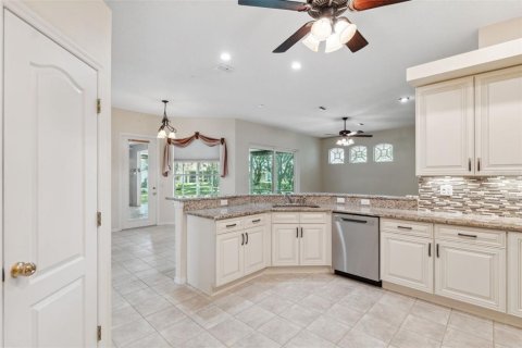Casa en venta en Spring Hill, Florida, 4 dormitorios, 238.29 m2 № 1743759 - foto 23
