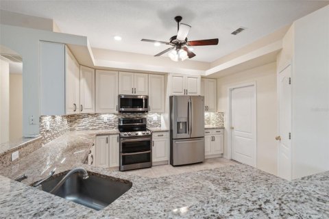 Casa en venta en Spring Hill, Florida, 4 dormitorios, 238.29 m2 № 1743759 - foto 21