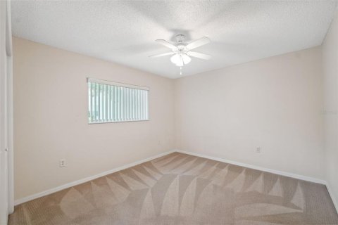 Casa en venta en Spring Hill, Florida, 4 dormitorios, 238.29 m2 № 1743759 - foto 7
