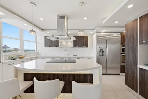 Condominio en venta en Fort Lauderdale, Florida, 3 dormitorios, 427.35 m2 № 2185888 - foto 14