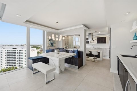 Condominio en venta en Fort Lauderdale, Florida, 3 dormitorios, 427.35 m2 № 2185888 - foto 8