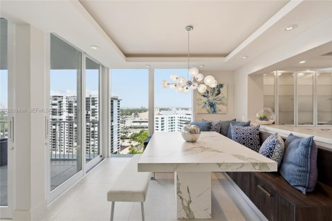 Condominio en venta en Fort Lauderdale, Florida, 3 dormitorios, 427.35 m2 № 2185888 - foto 9