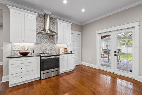 Villa ou maison à vendre à Tampa, Floride: 3 chambres, 221.94 m2 № 1911901 - photo 14