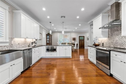 Villa ou maison à vendre à Tampa, Floride: 3 chambres, 221.94 m2 № 1911901 - photo 10