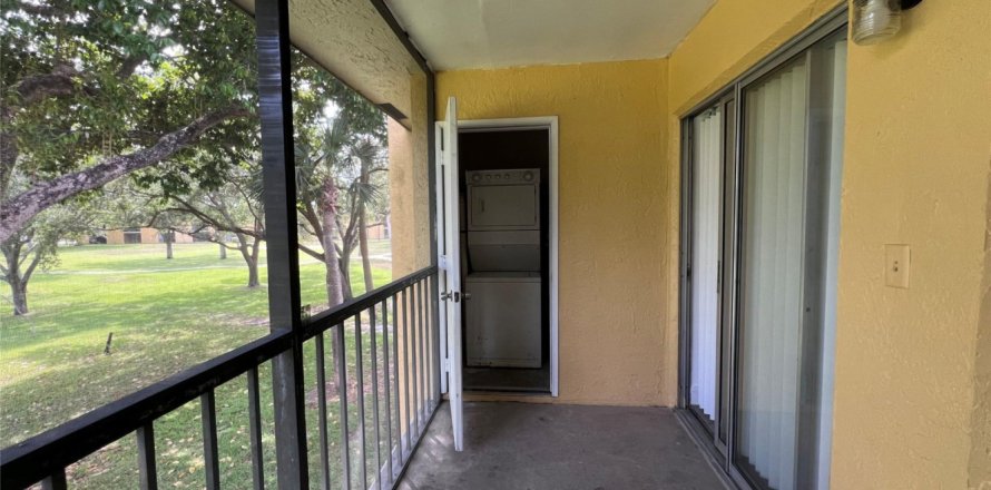 Condominio en Boynton Beach, Florida, 2 dormitorios № 1210133
