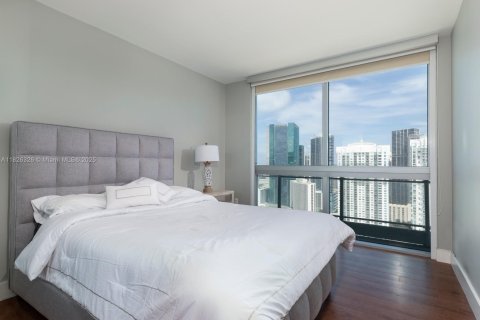 Condominio en alquiler en Miami, Florida, 3 dormitorios, 143.44 m2 № 1920761 - foto 5