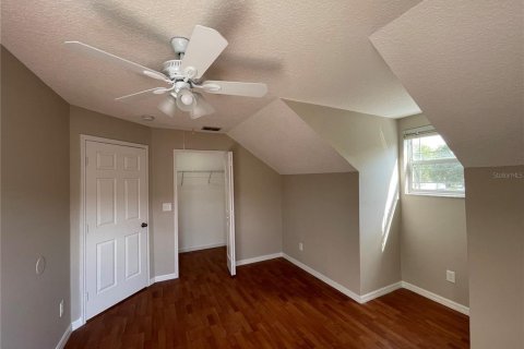 House in Orlando, Florida 4 bedrooms, 184.32 sq.m. № 2197533 - photo 12