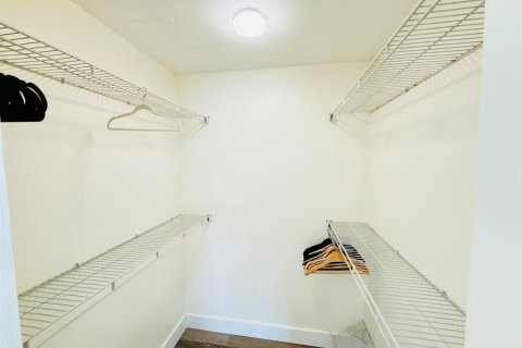 Copropriété à vendre à Miami, Floride: 2 chambres, 104.98 m2 № 2415618 - photo 26