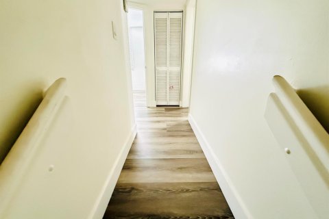 Copropriété à vendre à Miami, Floride: 2 chambres, 104.98 m2 № 2415618 - photo 19