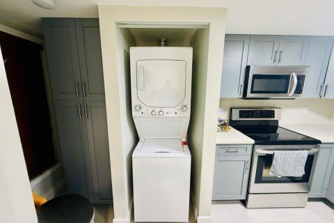 Copropriété à vendre à Miami, Floride: 2 chambres, 104.98 m2 № 2415618 - photo 7