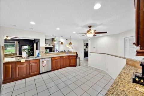 Villa ou maison à vendre à Plant City, Floride: 3 chambres, 249.16 m2 № 1784900 - photo 9