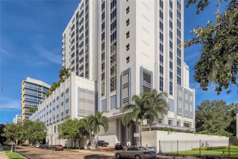 Condo in Orlando, Florida, 2 bedrooms № 2211881