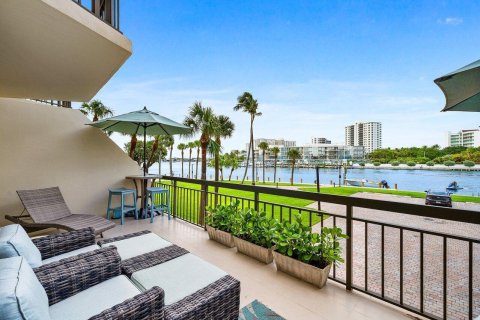 Condo in Boca Raton, Florida, 1 bedroom  № 2252001 - photo 18